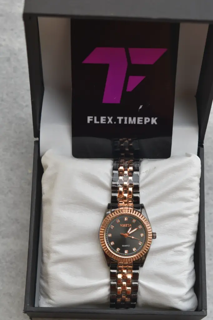MESIDI Elegant Two-Tone Women's Quartz Watch